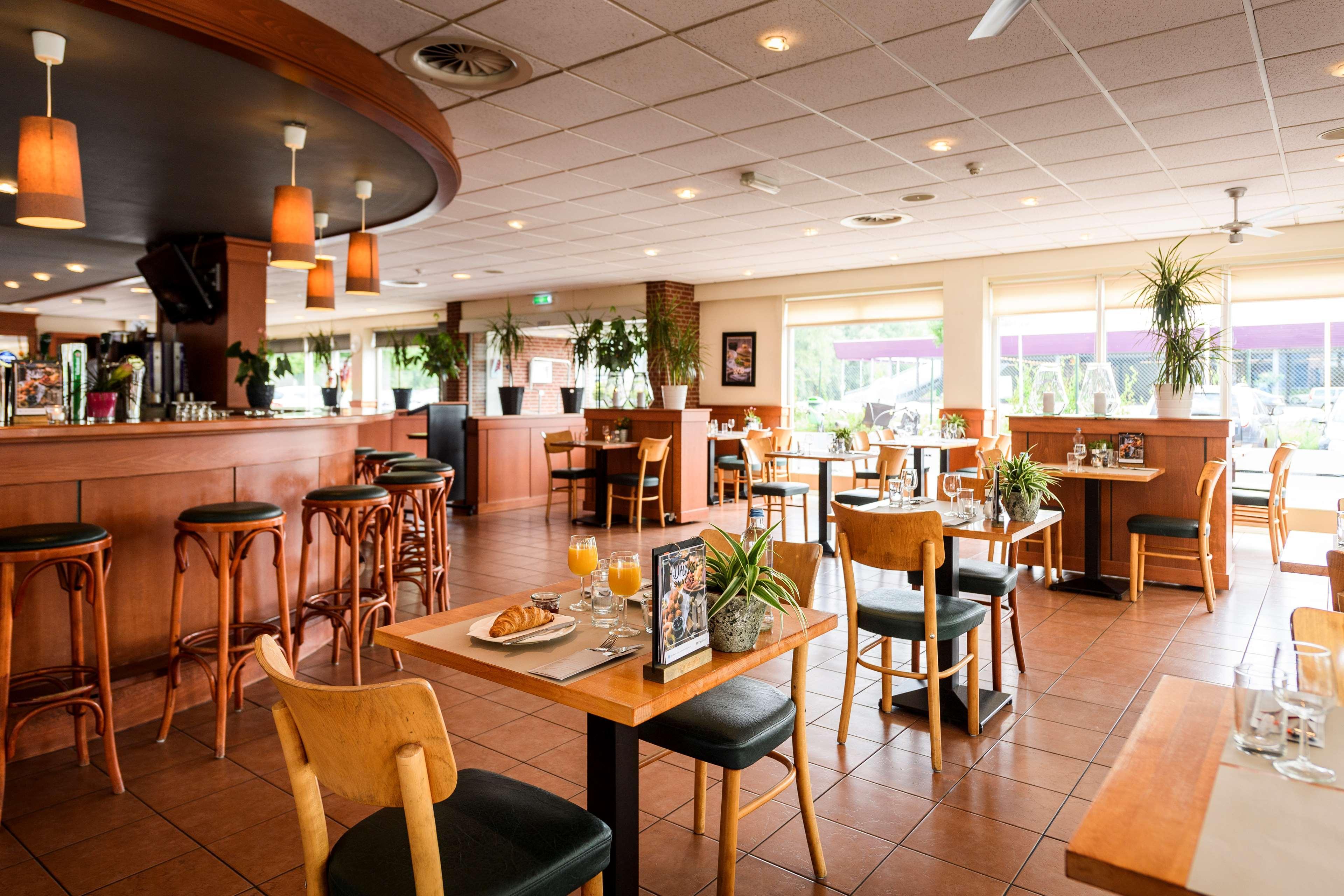 Campanile Hotel & Restaurant Delft Bagian luar foto